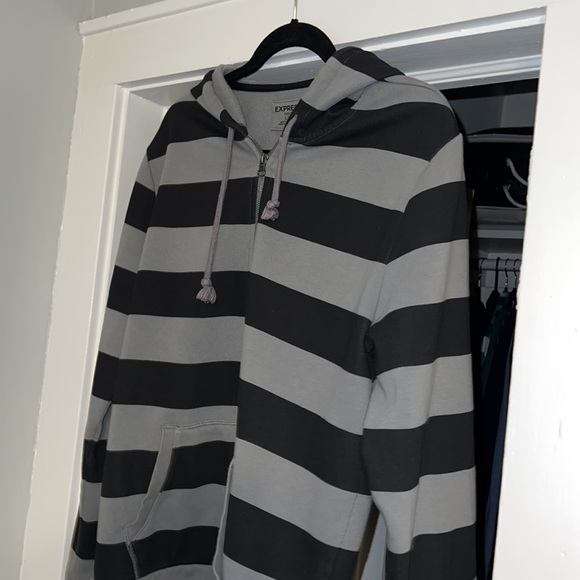 Express Zip-Up - Picture 2 of 3